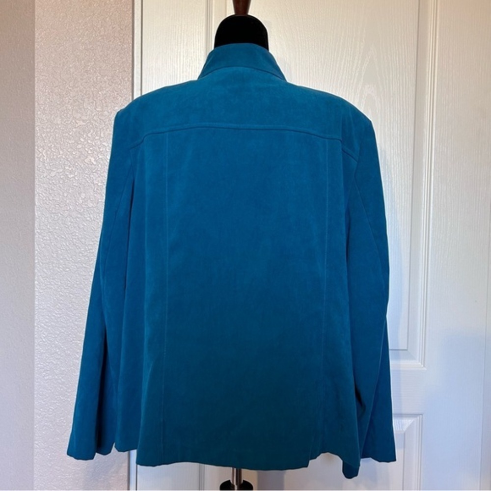 Dressbarn Woman Sueded Polyester Teal Blue Full Zip Blazer‎ Jacket Size 2X - Picture 3 of 6
